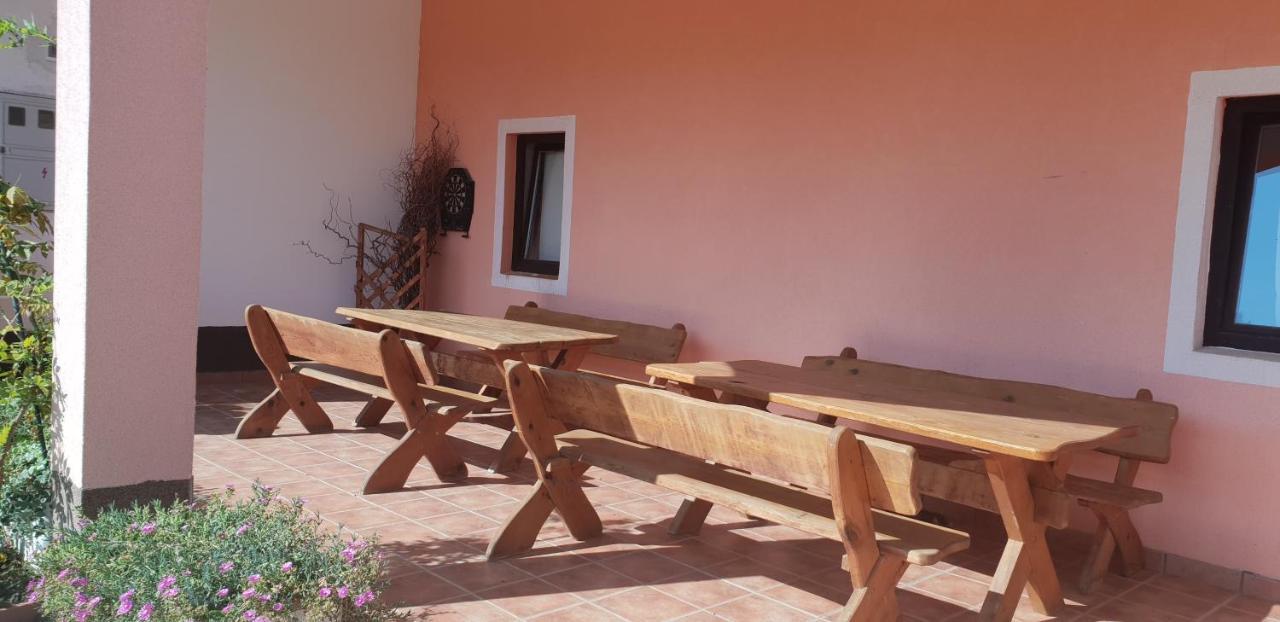 Klet Jana Bed & Breakfast Jastrebarsko Esterno foto