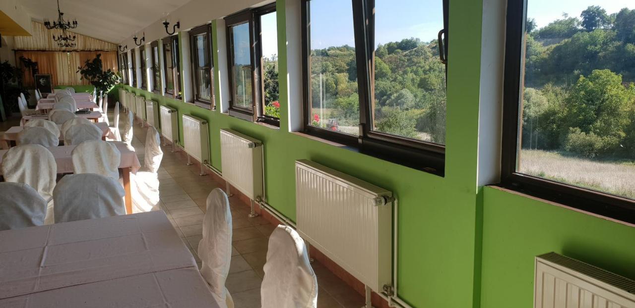 Klet Jana Bed & Breakfast Jastrebarsko Esterno foto